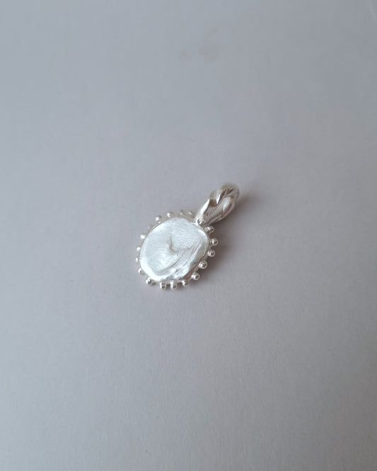 HERA Small Silver Pendant