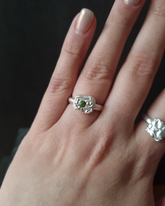FRAME Green Tourmaline Silver Ring, size 51