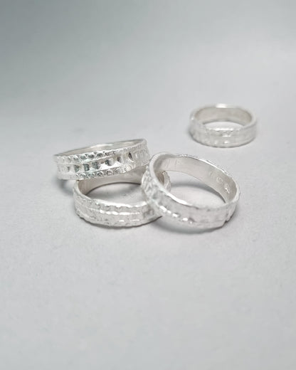 ALICE Rugged Silver Ring