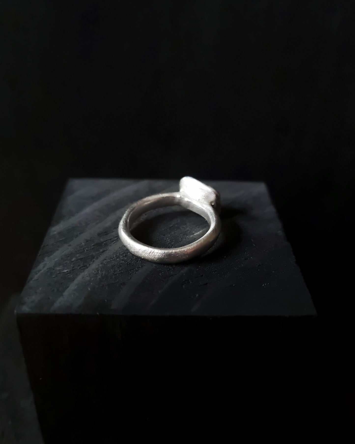 FRAME Green Tourmaline Silver Ring, size 51